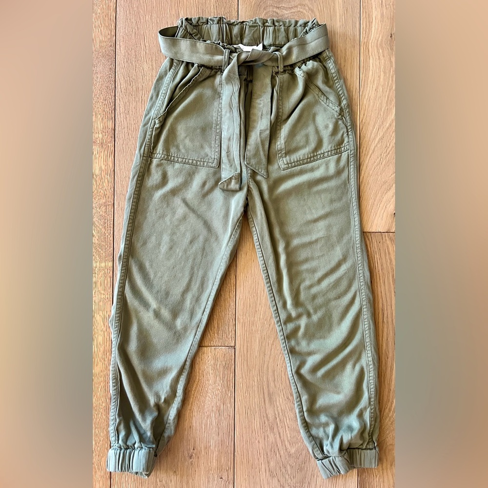 Mini Boden Pull-on Joggers - olive green - 7Y